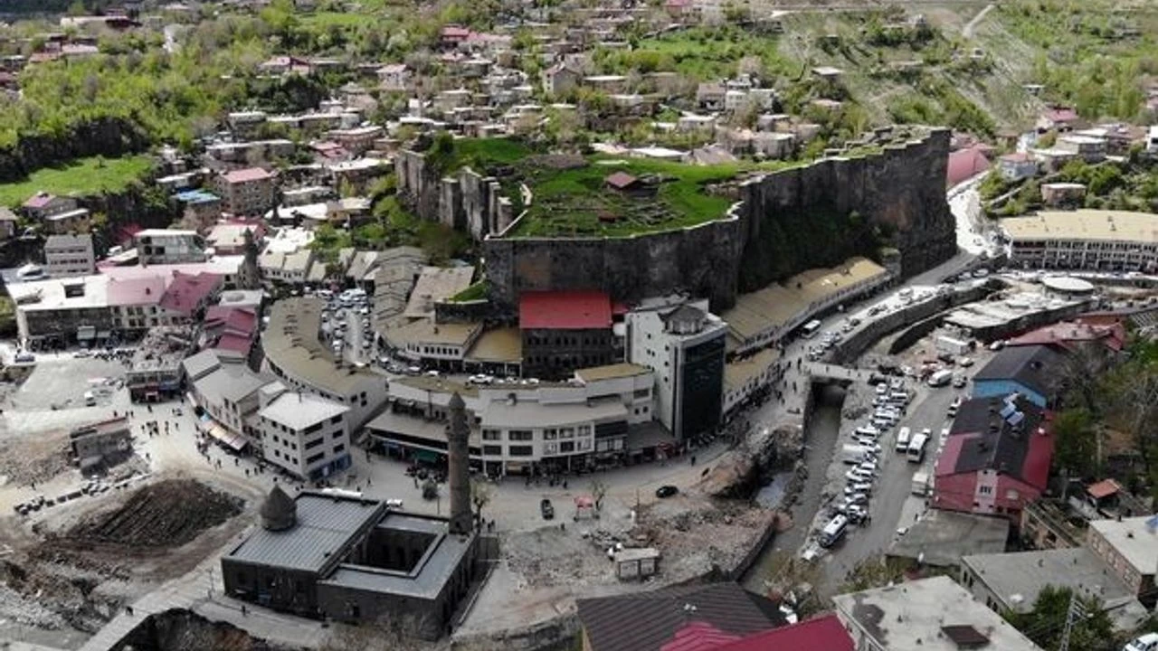 Bitlis’te Gezilecek Yerler