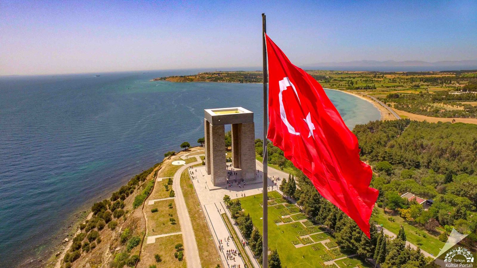 Deniz, Tarih ve Huzur: Çanakkale’de Ev Sahibi Olmanın Avantajları