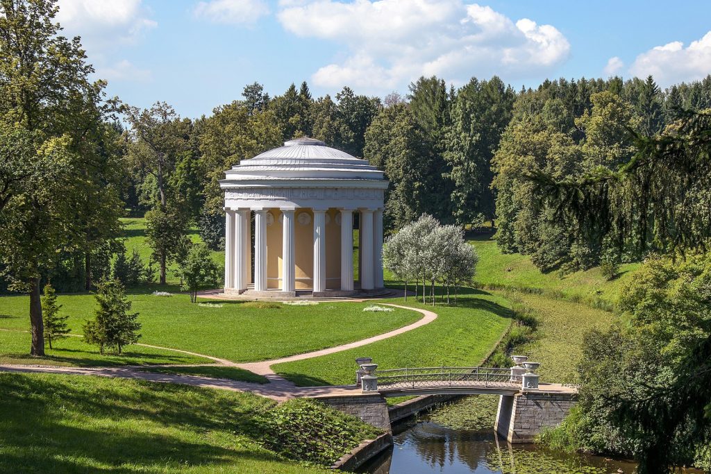 Pavlovsk Sarayı ve Parkı