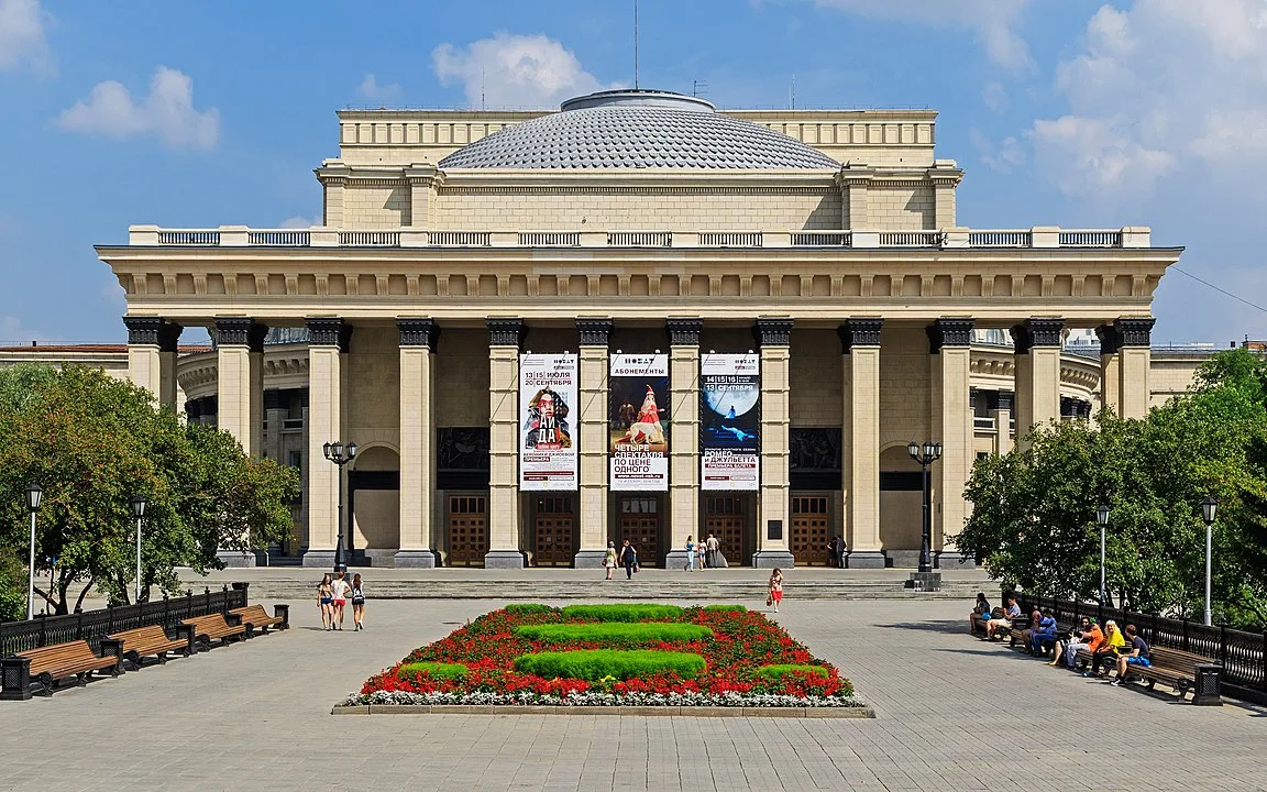 Teatro de Ópera y Ballet de Novosibirsk