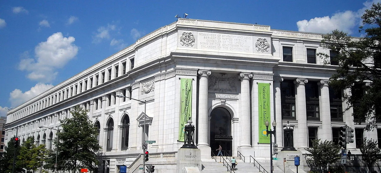 Postmuseum