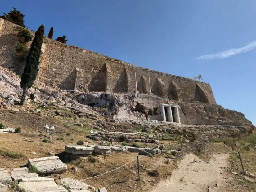 Epidaurus Tiyatrosu ve Asklepios Tapınağı