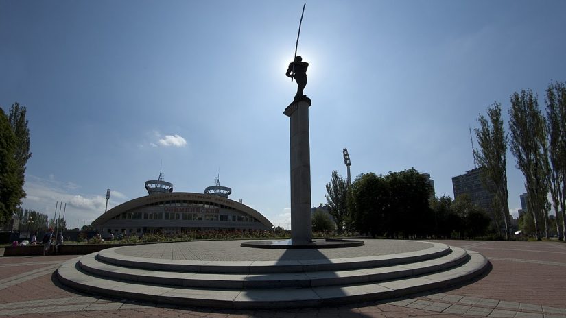 Sergey Bubka Anıtı