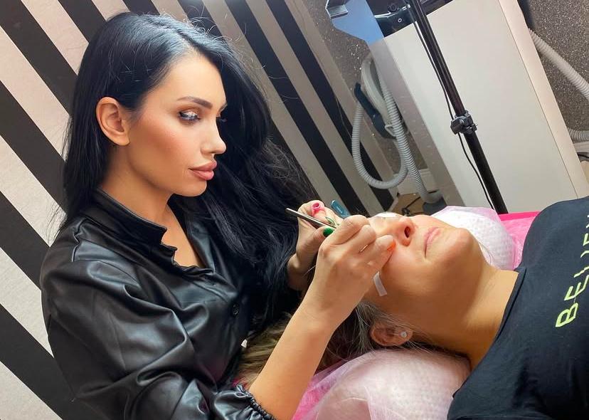 Gözde&Arya Beauty: Kuşadası’nın Güzellik ve Bakım Merkezi