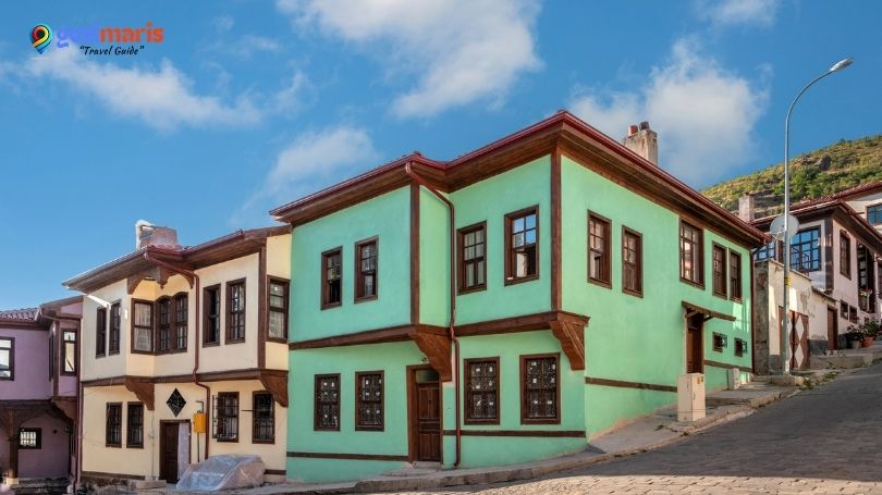 Afyon Gezi Rehberi 2026: Nerede Kalınır, Ne Yenir, Nereler Gezilir?