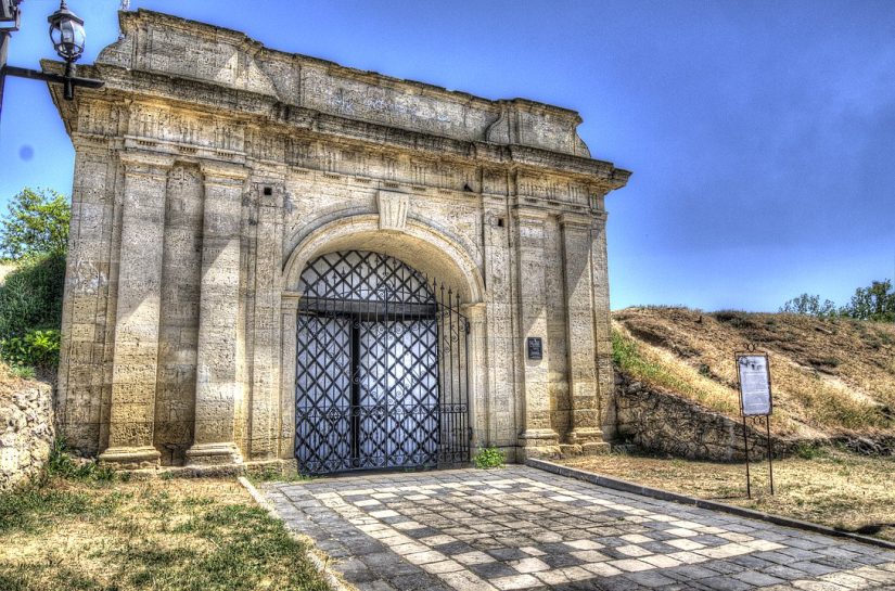 Ochakov Kapıları