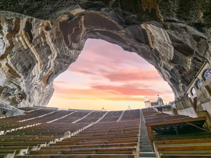 Iglesia de la cueva de Simón
