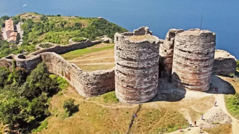 Yoros Kalesi