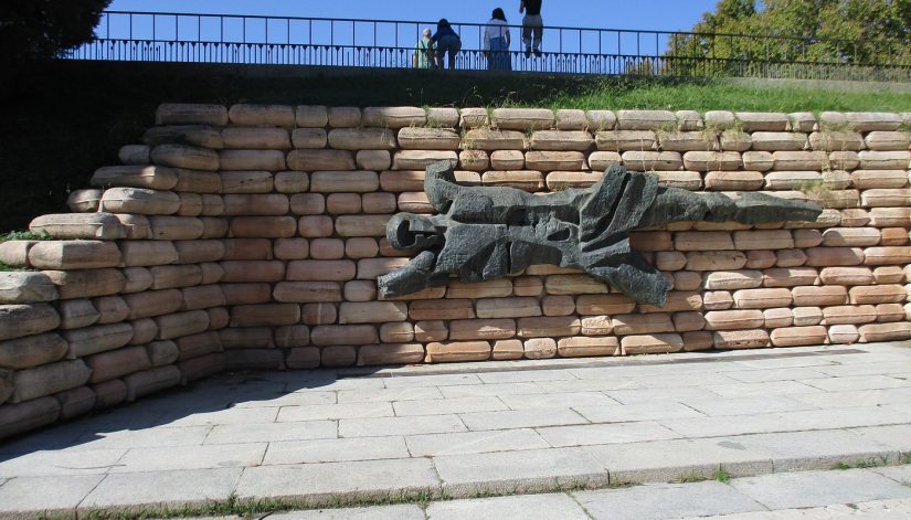 Monument over de falne ved Montaña-kasernen