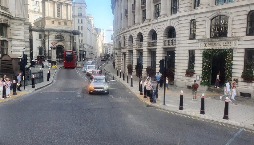 Threadneedle Caddesi