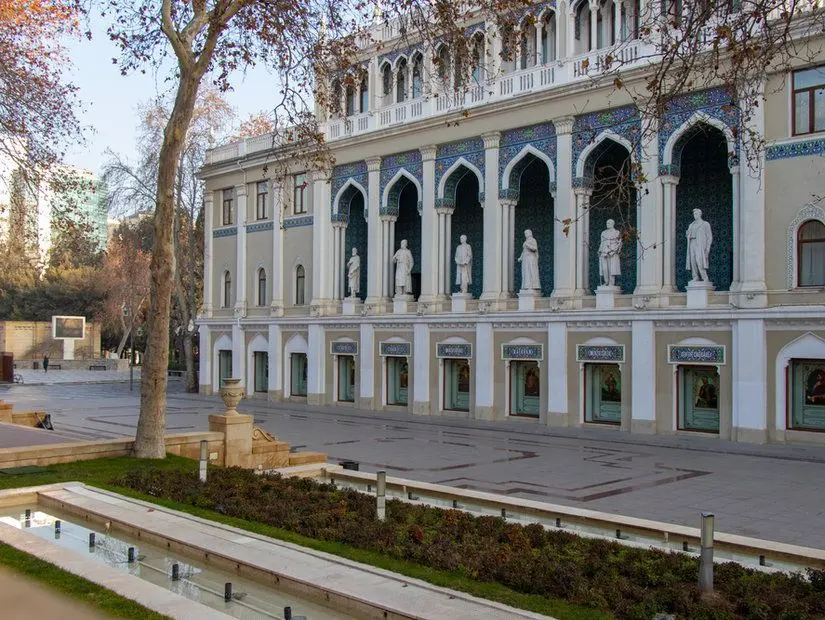 Azerbaijan Literature Museum