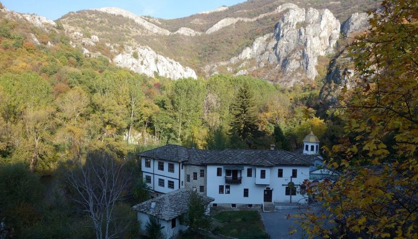 Çerepiş Manastırı