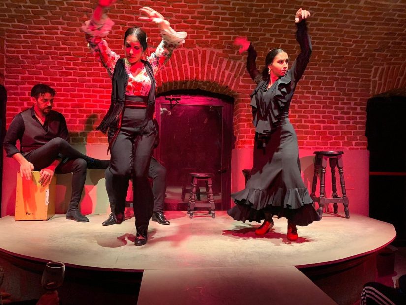 Essential Flamenco