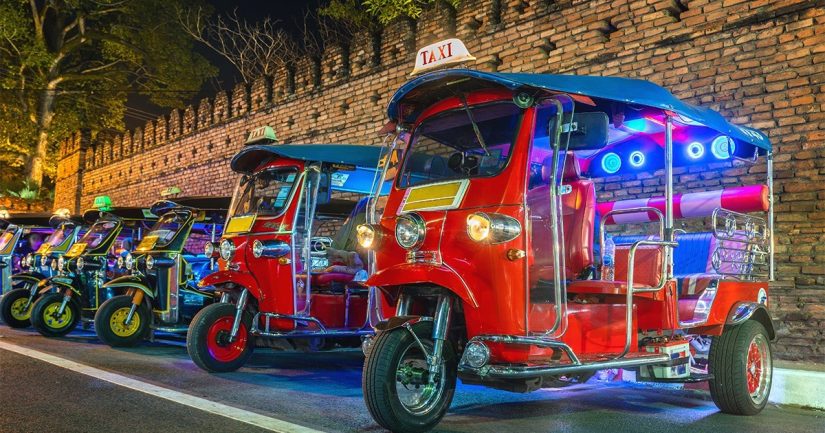Tuk-Tuk Deneyimi: Asya’nın Ritimli Ulaşım Aracı
