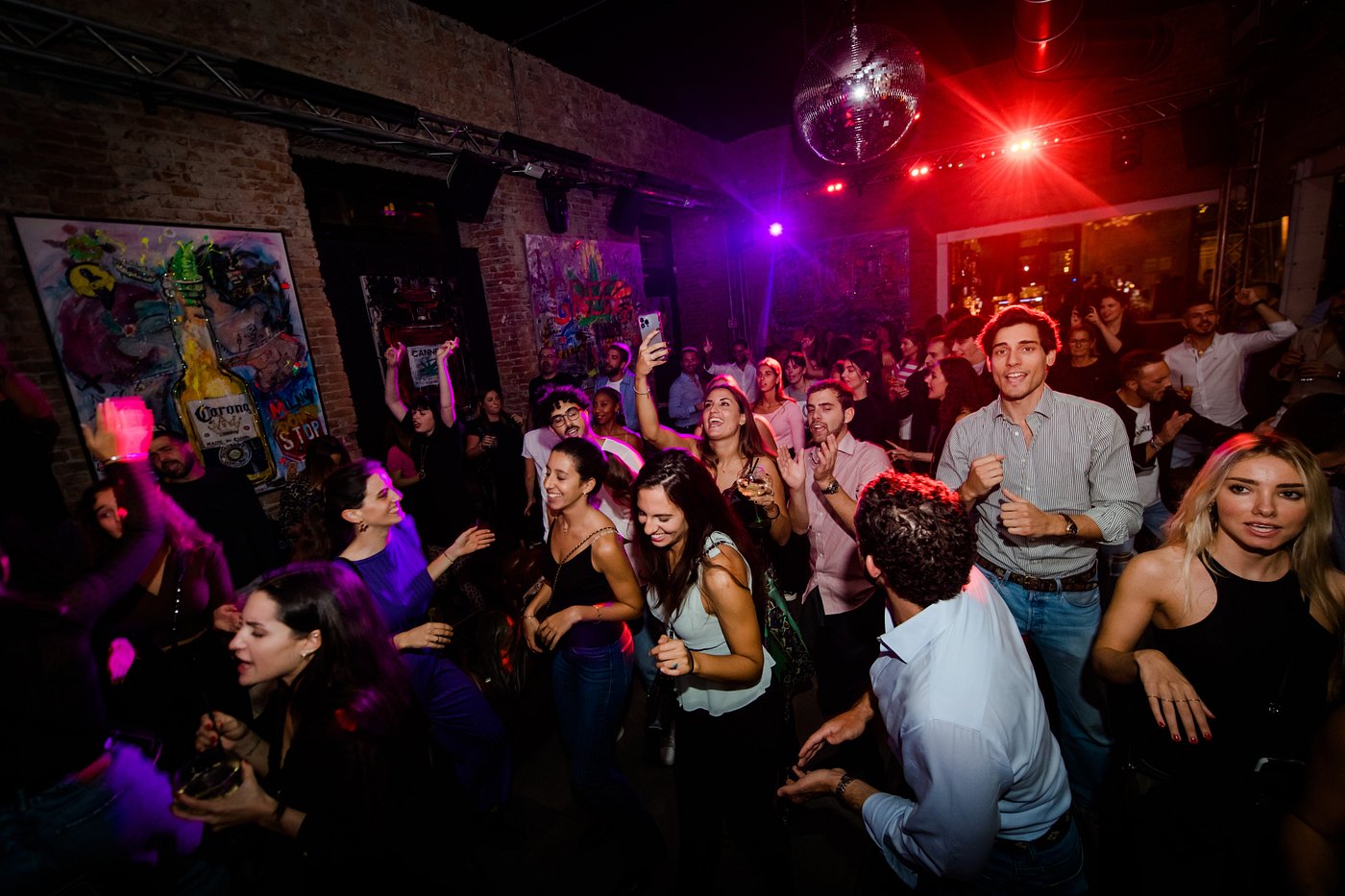 İtalya Gece Hayatı