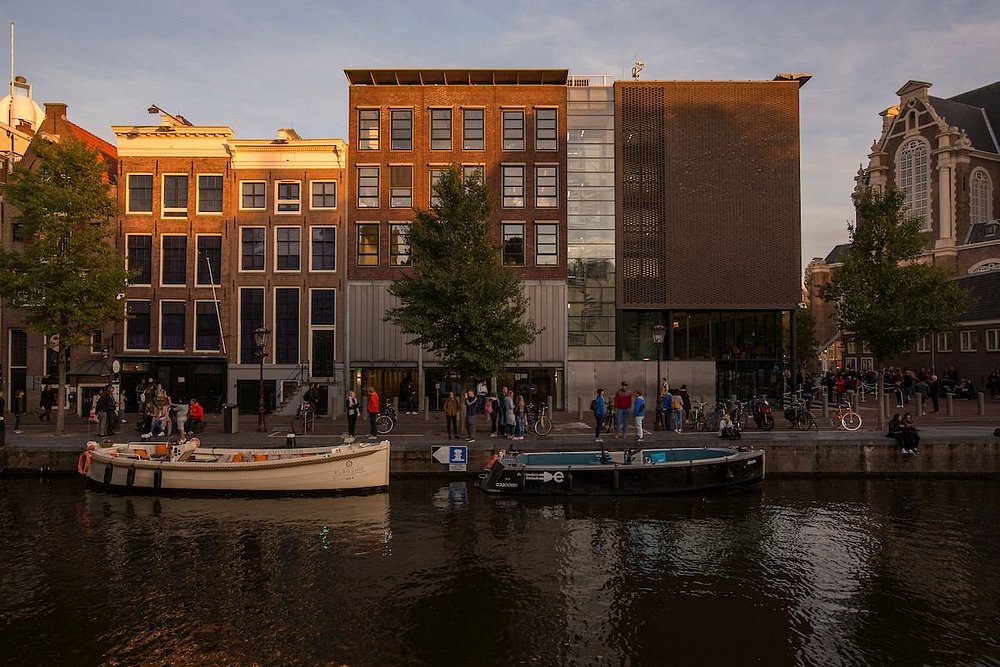 Anne Frank Evi