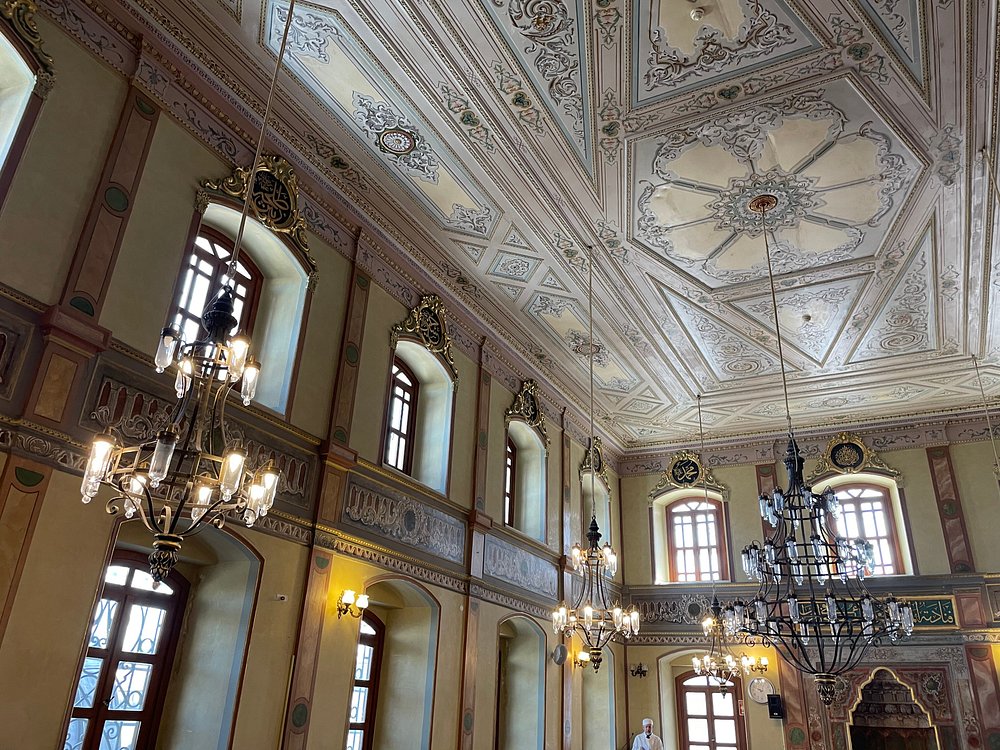 Aziz Mahmut Hüdayi Camii
