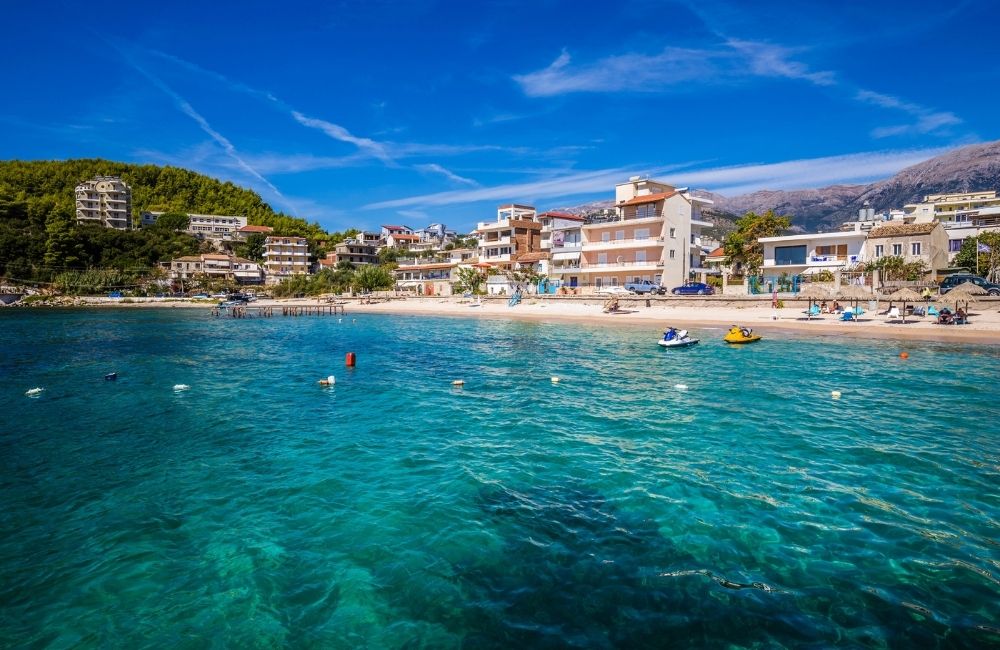 Himara