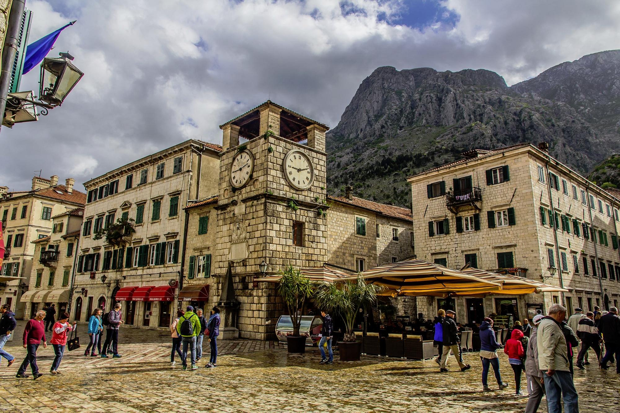 Kotor Saat Kulesi