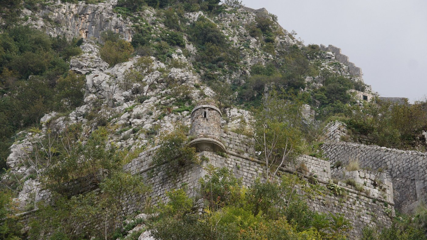 Kotor Surları