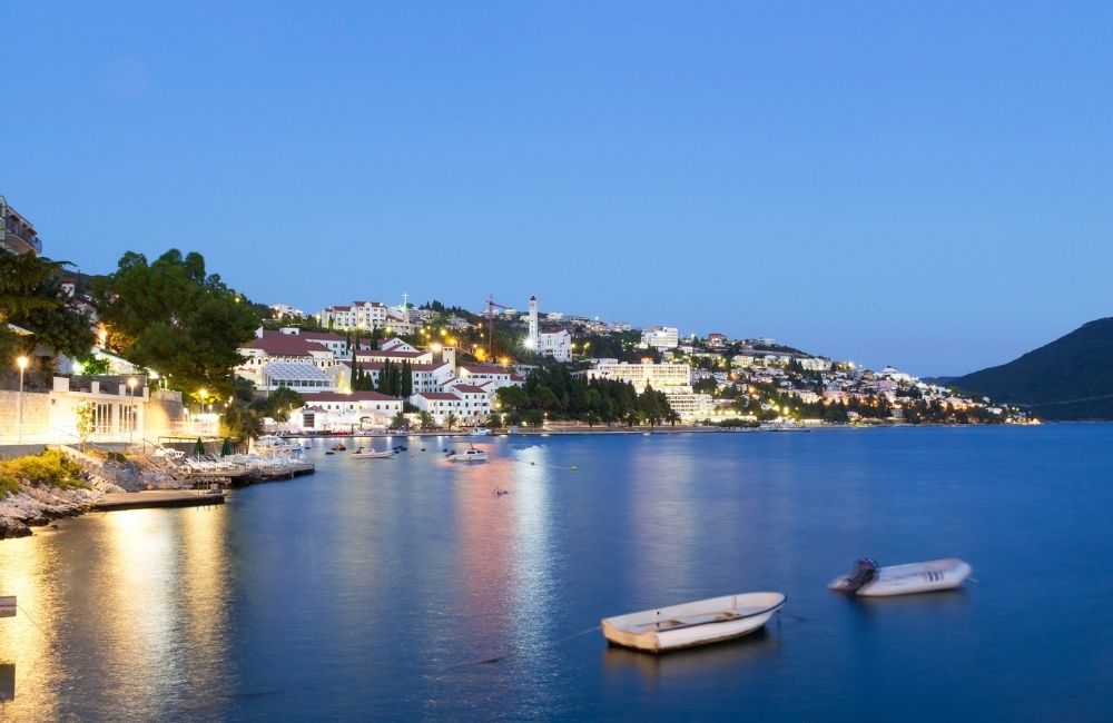 Neum