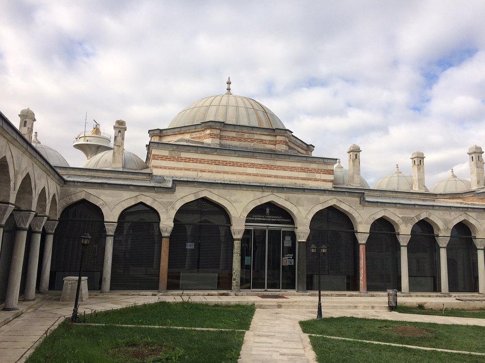 Şemsi Paşa Külliyesi