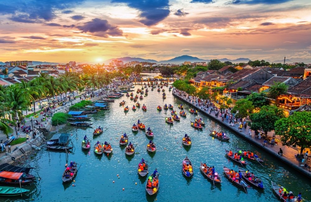 Vietnam’da Gezilecek Yerler: En Gözde 174 Destinasyon Rehberi
