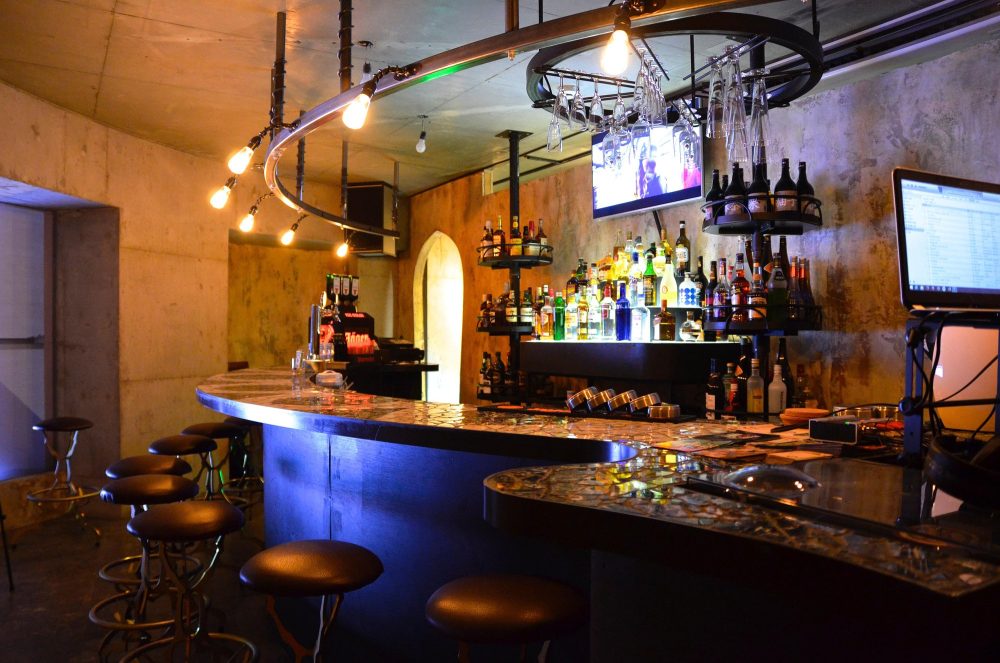 Nayuta Bar