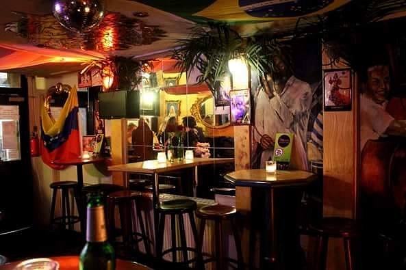 Mirrors - Cocktailbar & Lounge