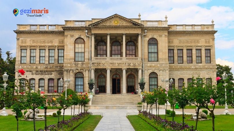 Dolmabahçe Sarayı