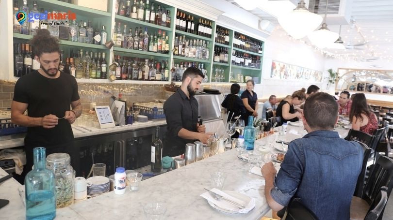 Mamakas Taverna