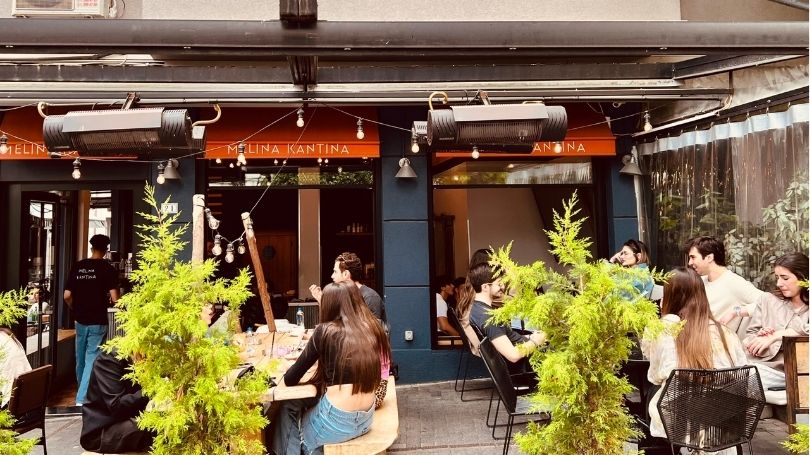 Arnavutköy Kahvaltı Mekanları: Boğaz Manzaralı ve Sokak Arası Adresler